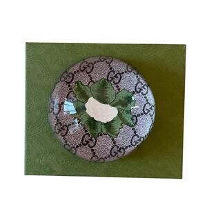 NEW Gucci Cauliflower GG Glass Paper Weight In Box